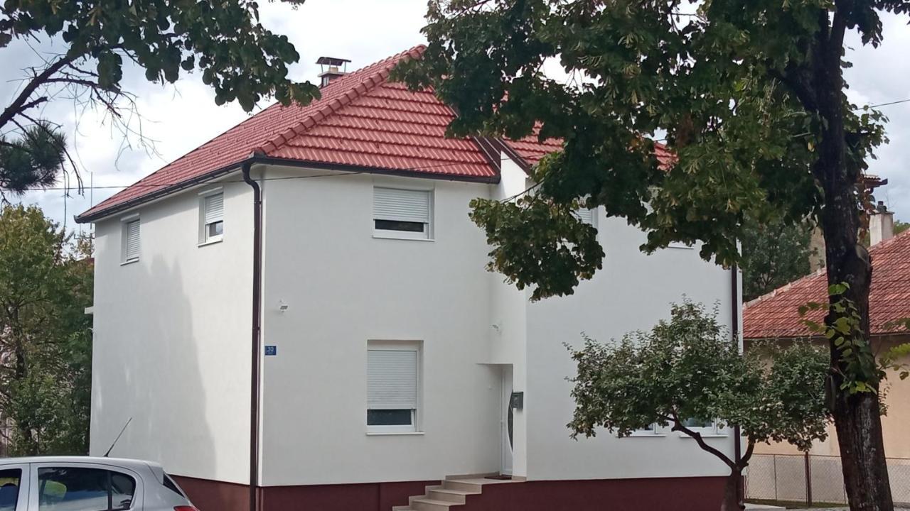 7 Kucica Apartment Ливно Екстериор снимка