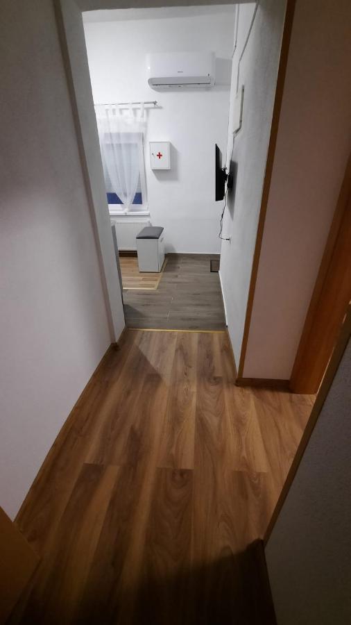 7 Kucica Apartment Ливно Екстериор снимка
