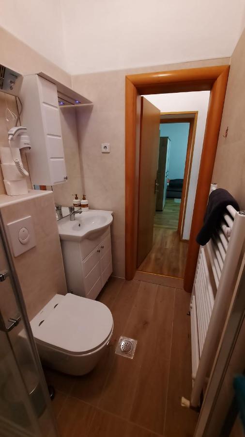 7 Kucica Apartment Ливно Екстериор снимка