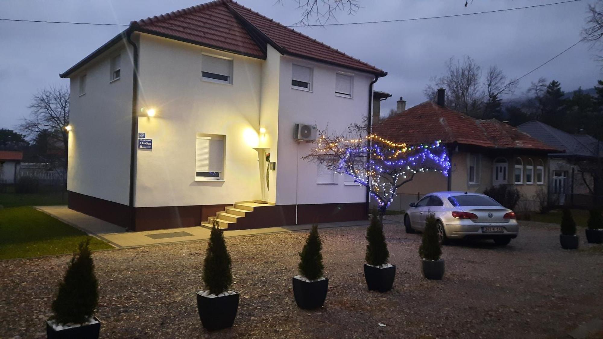 7 Kucica Apartment Ливно Екстериор снимка