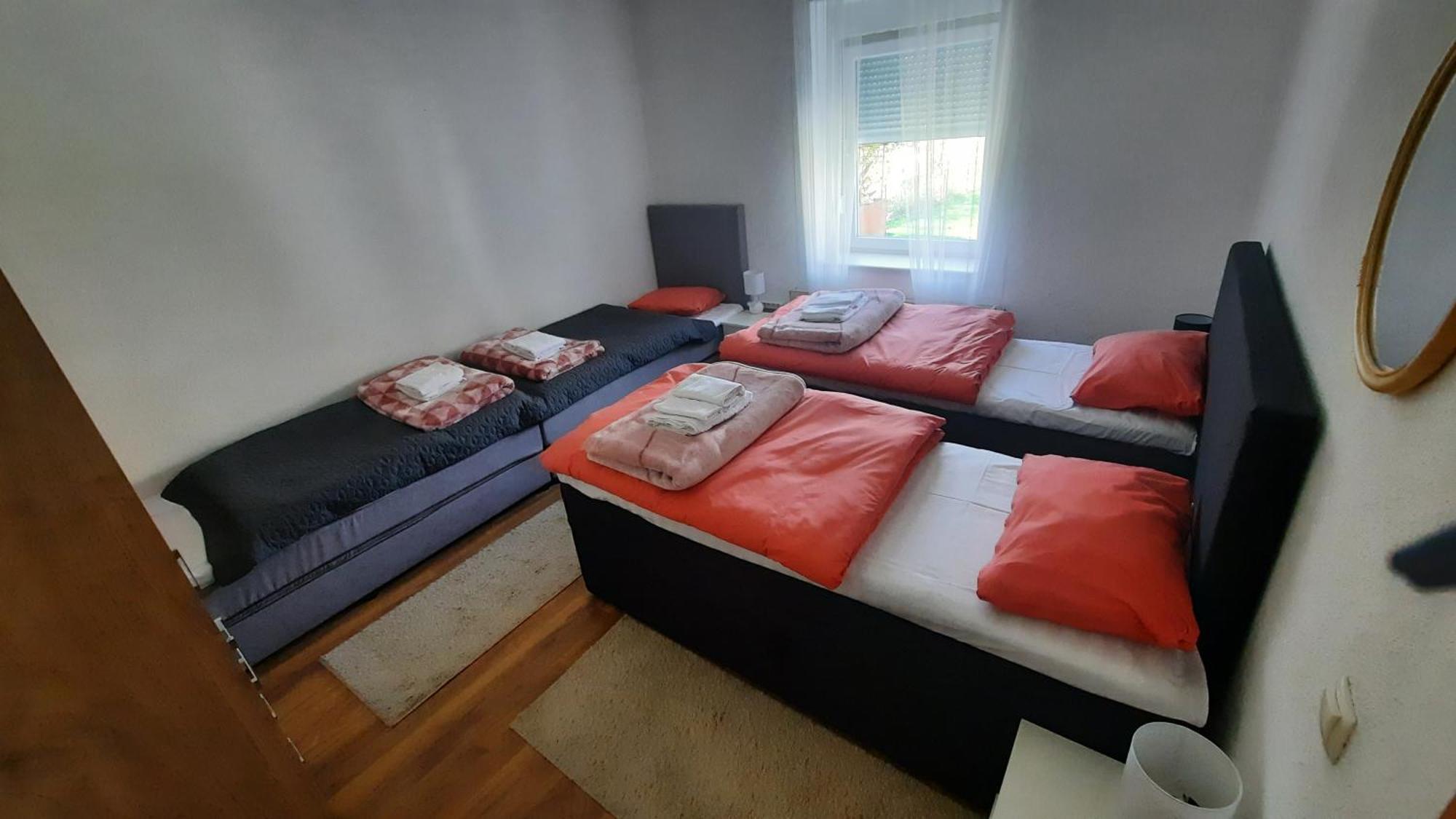 7 Kucica Apartment Ливно Екстериор снимка