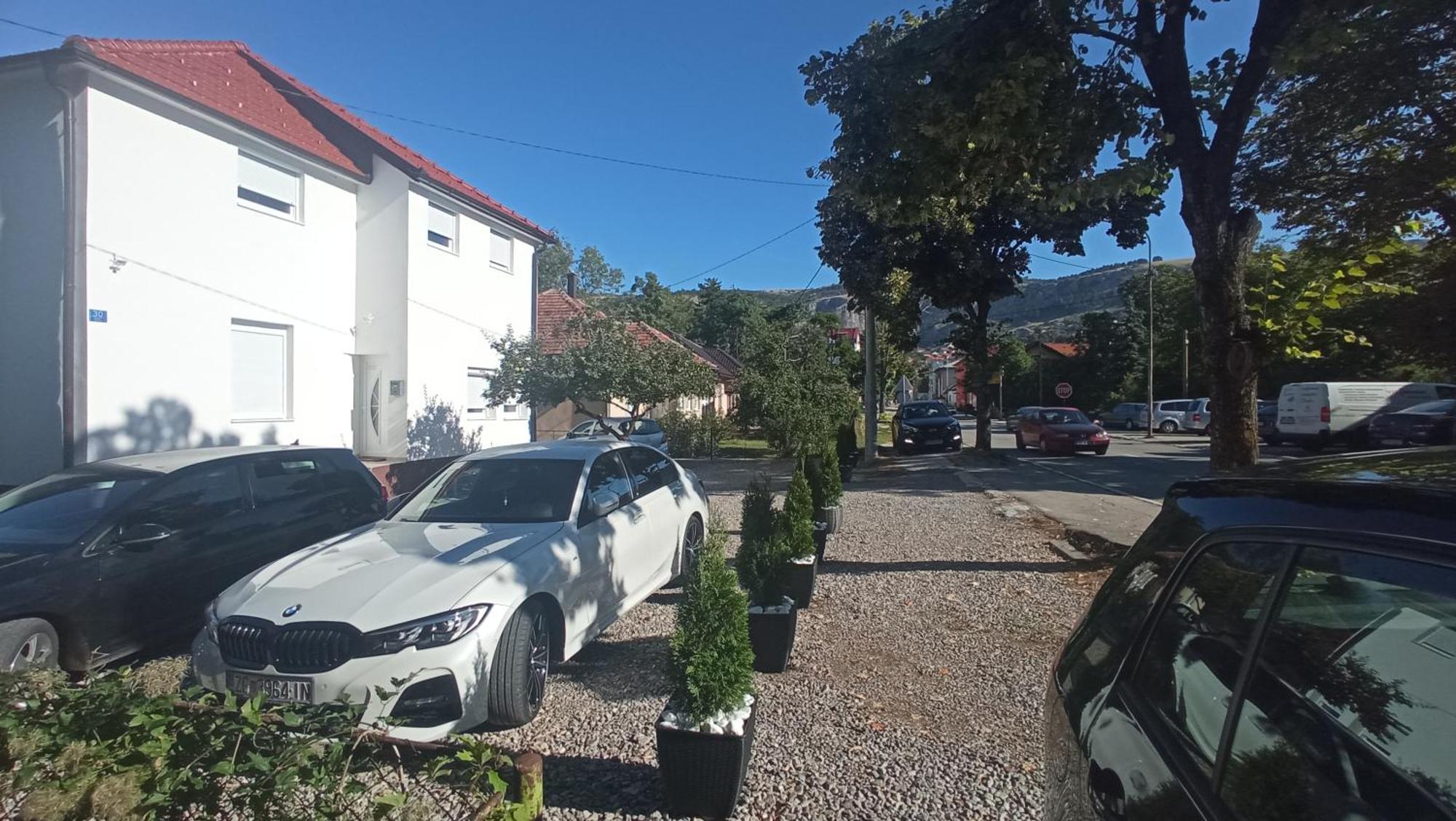 7 Kucica Apartment Ливно Екстериор снимка